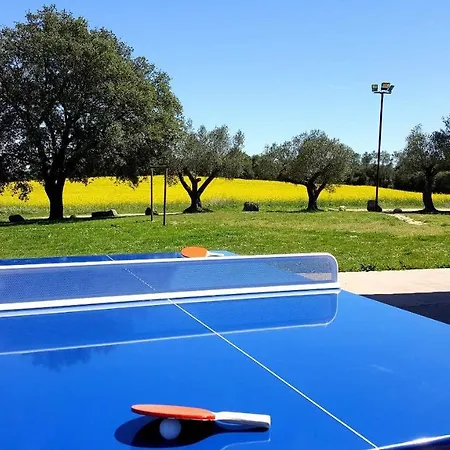Masia Grupos Con Piscina Privada-28 Pax אכסניה