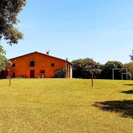 Alojamento de Turismo Selvagem Masia Grupos Con Piscina Privada-28 Pax *
